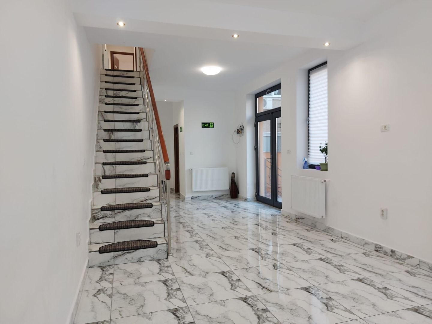 Casa de inchirat Blv Decebal Piata Alba Iulia Mall Vitan construcţie 2023 - Poză 11