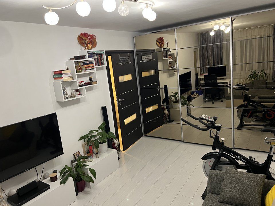 Apartament 2 camere RENOVAT | GORJULUI - Poză 4