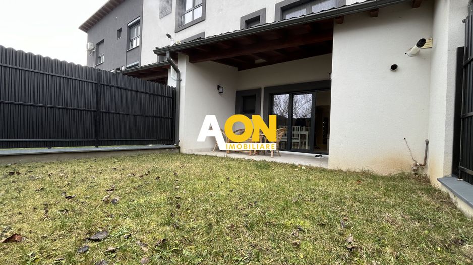 Casă înșiruită, P+E+M, 5 Camere, Zona Micești - Poză 1