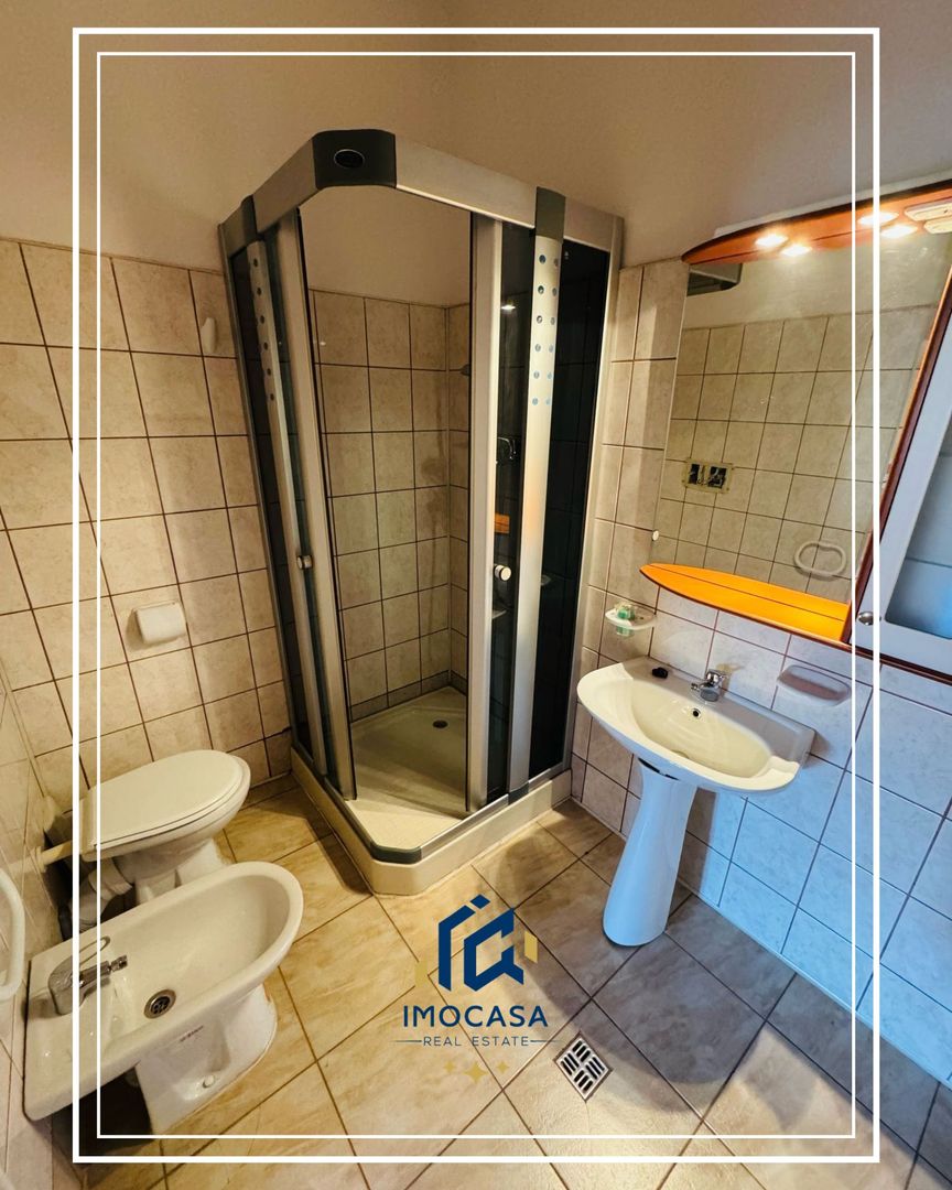 De vanzare zona central, Apartament 3 cam, priveliste panoramica Arad - Poză 17