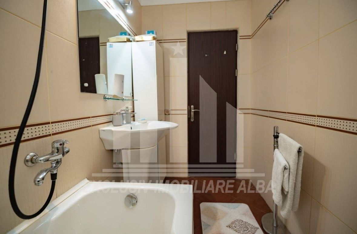 Apartament 3 camere | De inchiriat | 65 mp | Mobilat | Centru - Poză 7