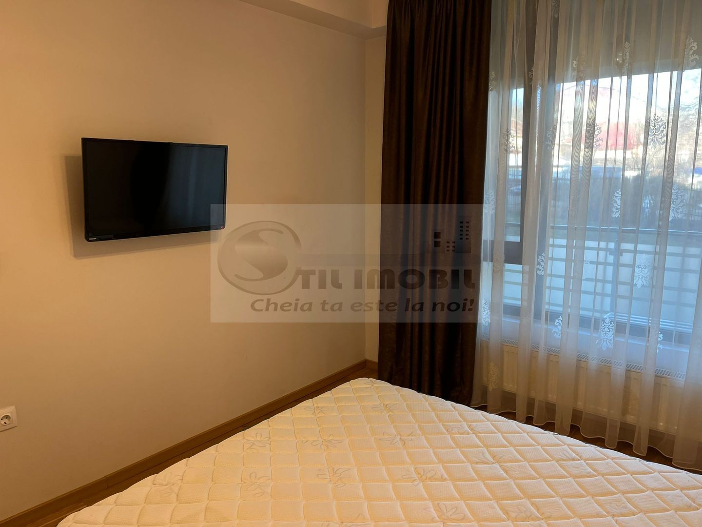 Apartament 3 camere COPOU - COMPLEX EXCLUSIVE- 850 EURO - Poză 9