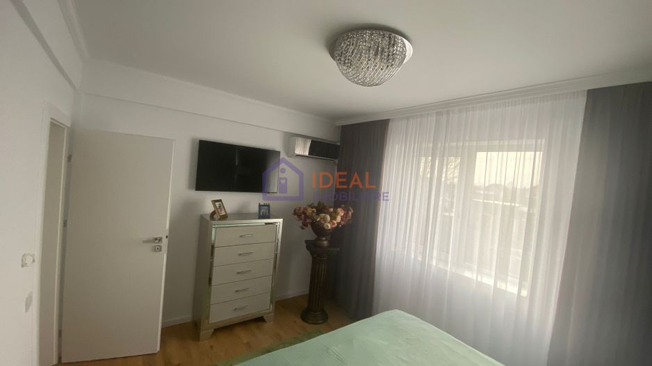 Casa de  cu 4 camere in Selimbar, zona Triajului - Poză 11