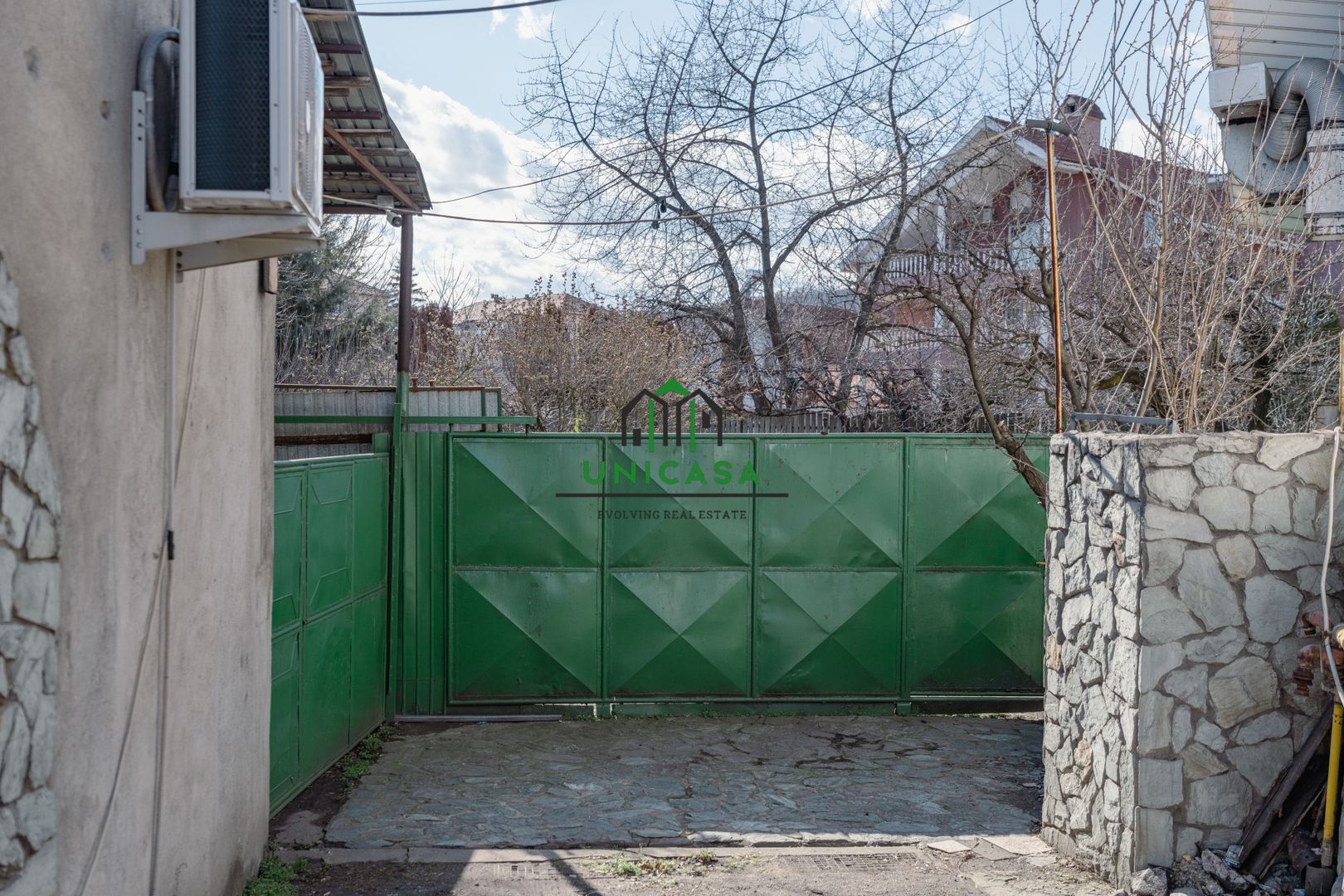 Casă tip duplex spațioasă în zona de Nord - Poză 16