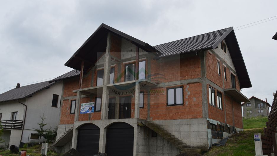 Casă tip duplex, Suceava/Cartier Europa - Poză 3