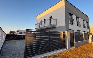 Casa MODERNA 4 camere in Selimbar Triajului - Poză 2