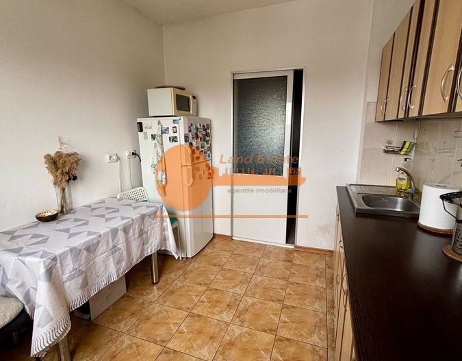 2 camere la 800m de Metrou Gorjului - Poză 7