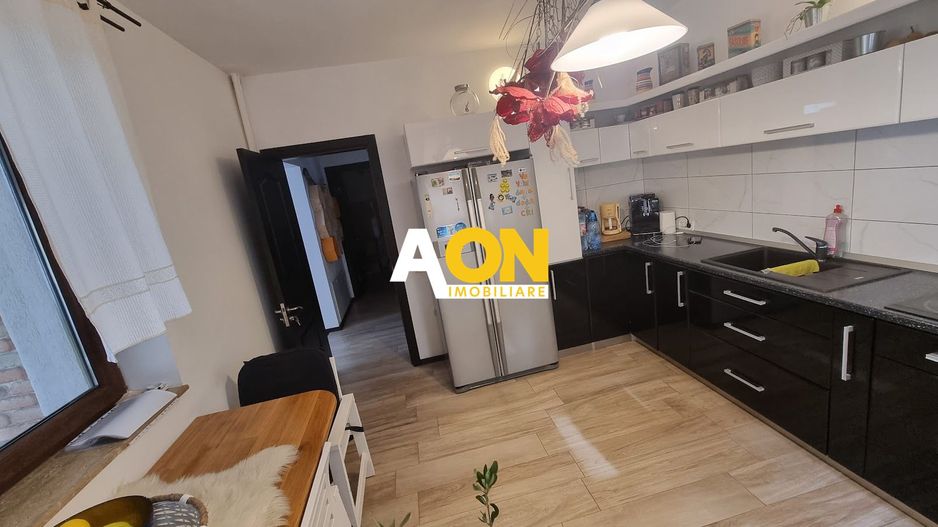 Casa 5 Camere, Zona Cetate, Ultrafinisata - Poză 4