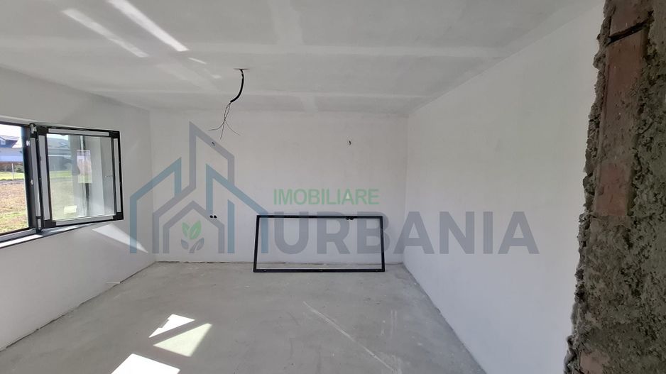 Casa, 95 m², - Poză 10