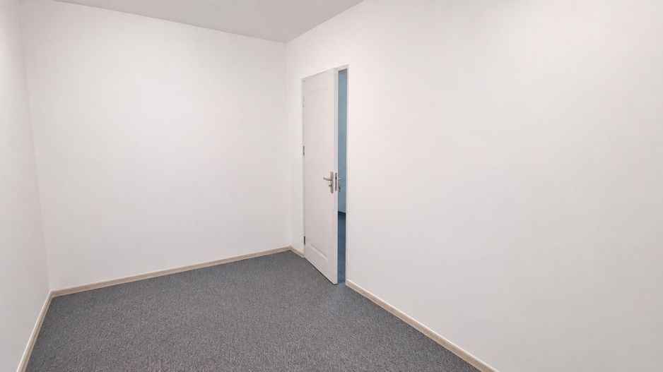Spatiu comercial/birou 32 mp parter Tatarasi 56000 euro - Poză 3