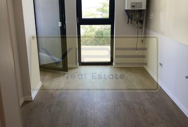 Apartament NOU 3 camere 2 bai, parcare privata zona  Copou - Poză 8