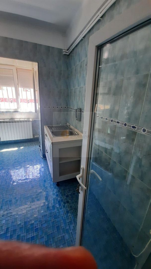 3 camere  | Cismigiu  | Parter Inalt | Centrala proprie | Garaj - Poză 10