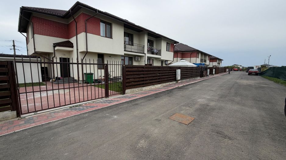 CASA CUB -RATE DEZVOLTATOR, CELOFIBREI, TOATE UTILITATILE, COMISION 0% - Poză 2