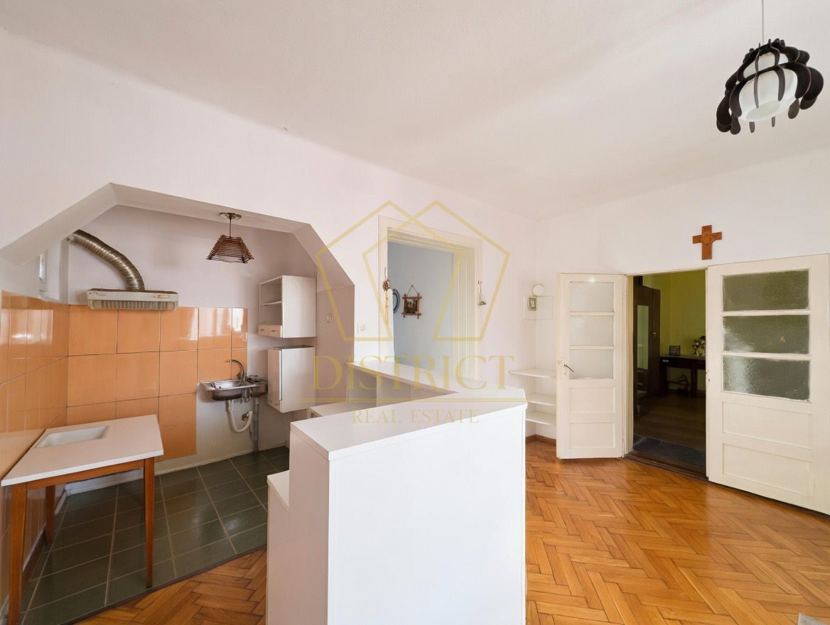 Casa individuală cu 6 camere | Mosnita Veche - Poză 6