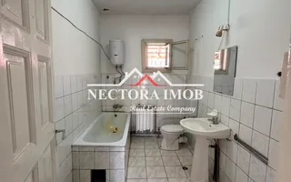 NECTORA IMOB-Casa 4 camere, 3 garaje, 200 mp,Str. C-tin Tanase,Central - Poză 11