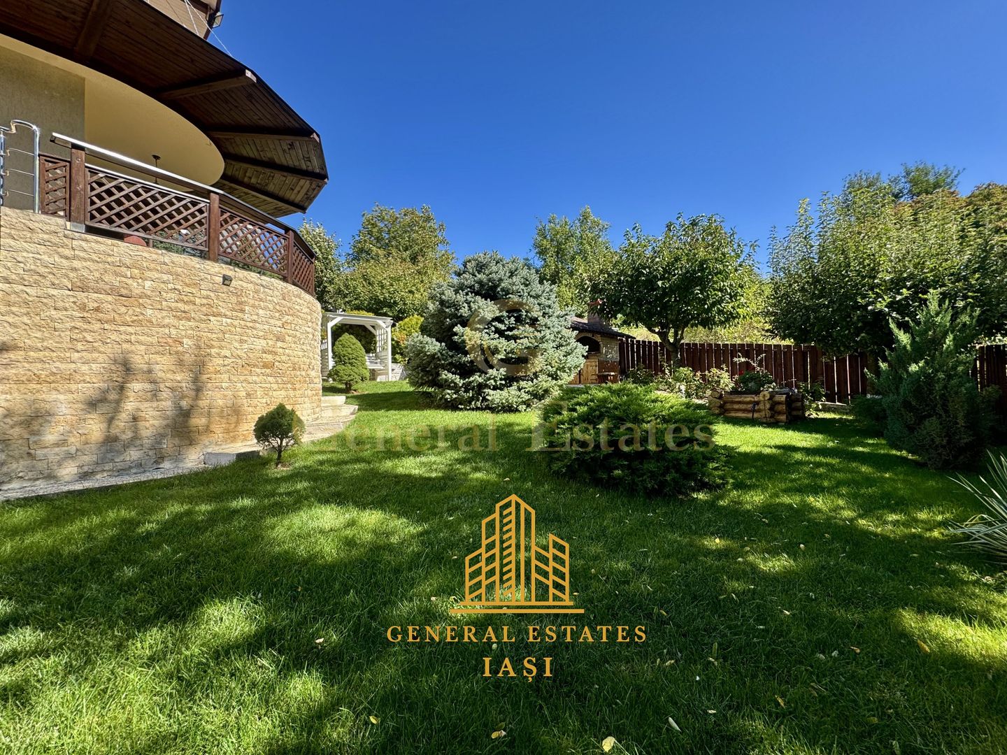 Vânzare Casă D+P+E - Full echipată în Bucium, Plopii fară soț - Poză 4