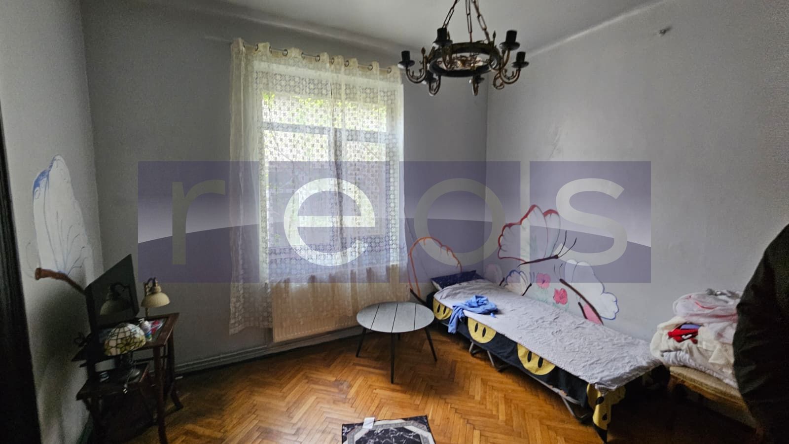 APARTAMENT ÎN VILĂ INTERBELICĂ | 4 CAMERE SPAȚIOASE | CURTE + CENTRALA PROPRIE | - Poză 4