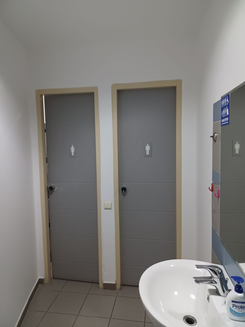 Spațiu birouri, Decebal Oradea. 2 700 Euro+TVA/lună (neg). Comision 0 - Poză 13