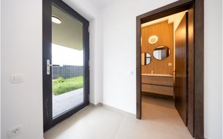Casa individuala 4 camere, teren de 596 mp, partial mobilata, Cristian - Poză 18