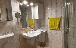 ✨ De închiriat: Apartament 2 Camere Modern | Zona Piața Sudului - Poză 3