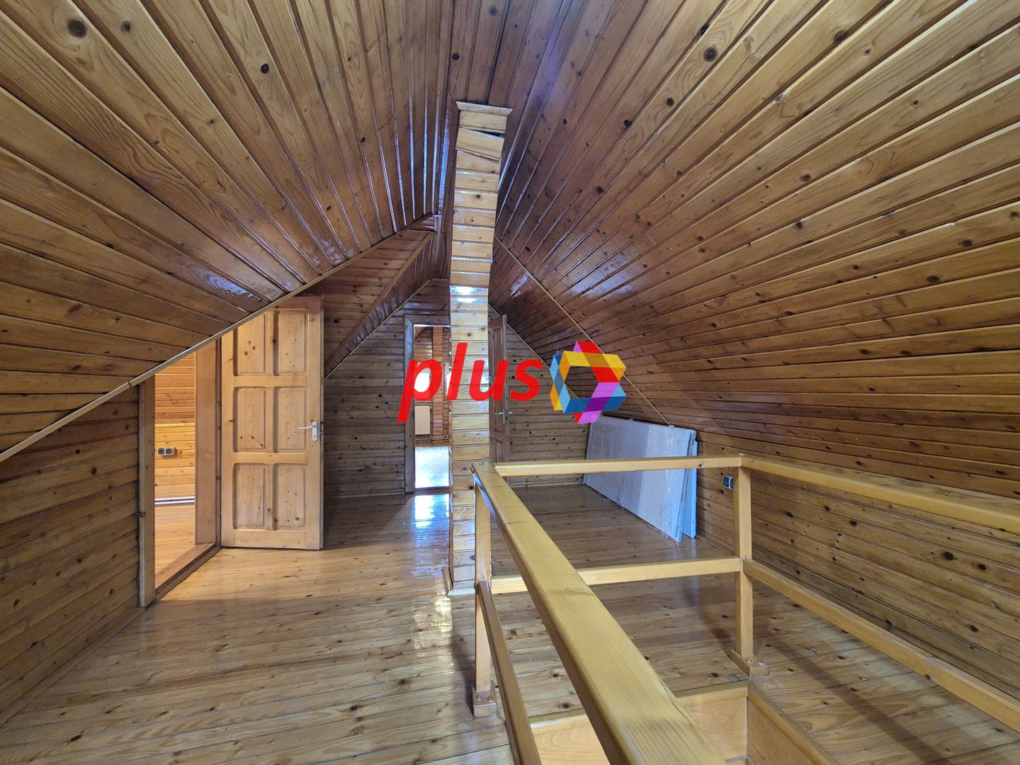 Casa 270mp zona centrala - Poză 15