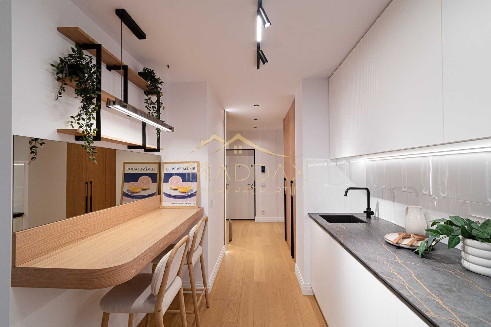 Studio exclusivist | 41mp | Piața Alba Iulia | Mall Vitan - Poză 3