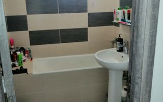 Vând apartament 3 camere decomandat, 75 mp, etaj 3, zona Minerva - Poză 7