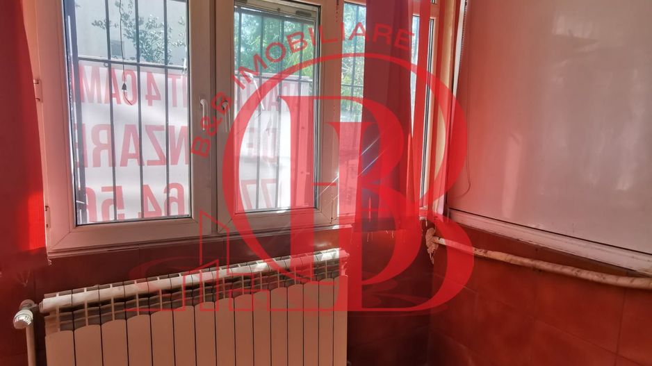 4 camere- Ozana  - Metrou -1 Decembrie 1918 - Poză 7