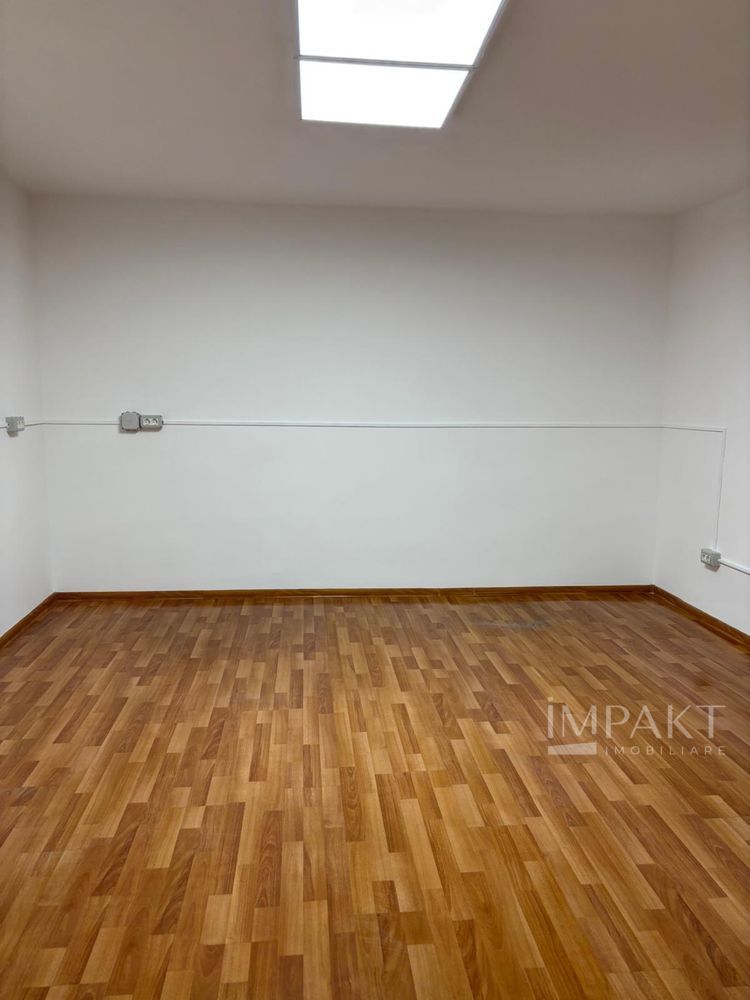 Spatiu birouri 120 mp+ 20 loc. parcare Traian Vuia, Someseni, aeroport - Poză 3