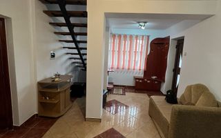 🏡 Apartament cu 3 camere  300 € / lună - Poză 2