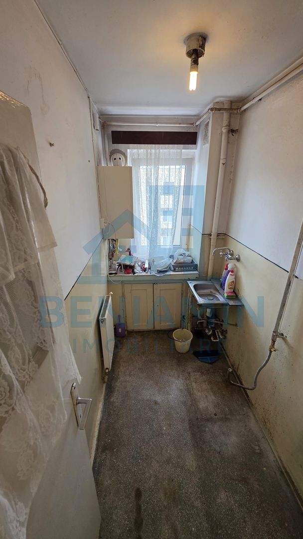 Apartament 2 camere cu centrala termica 35mp zona Florilor - Poză 4