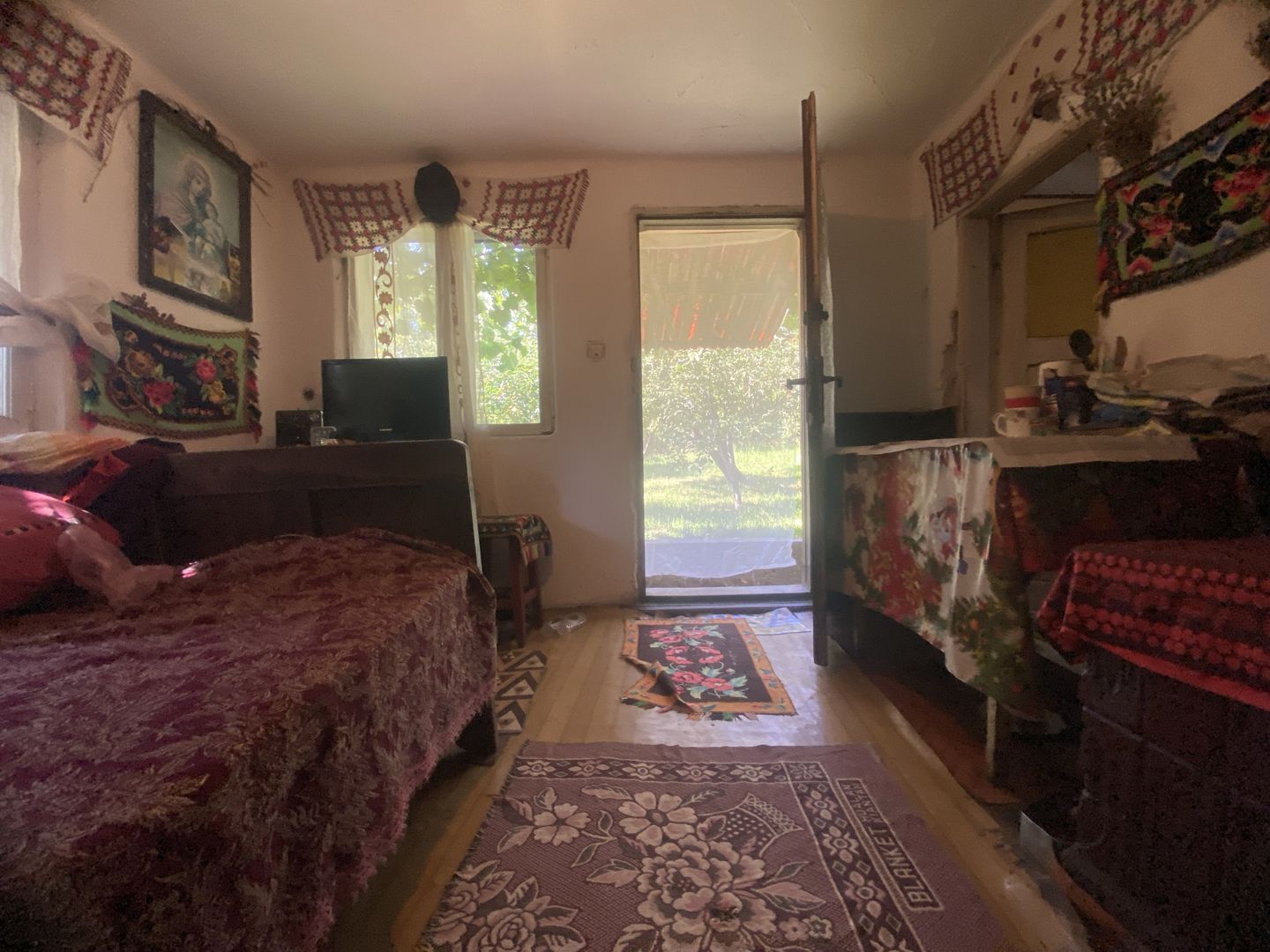 De vanzare: casa in inima unei superbe zone de deal, Valeni-Dambovita - Poză 11