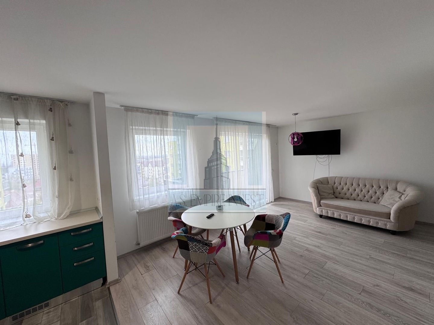 Garsonieră de vânzare – Top City | Coresi .Mobilată și utilată - Poză 10