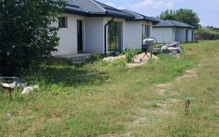 Casă individuală de vânzare – Confort, eficiență și curte proprie - Poză 5
