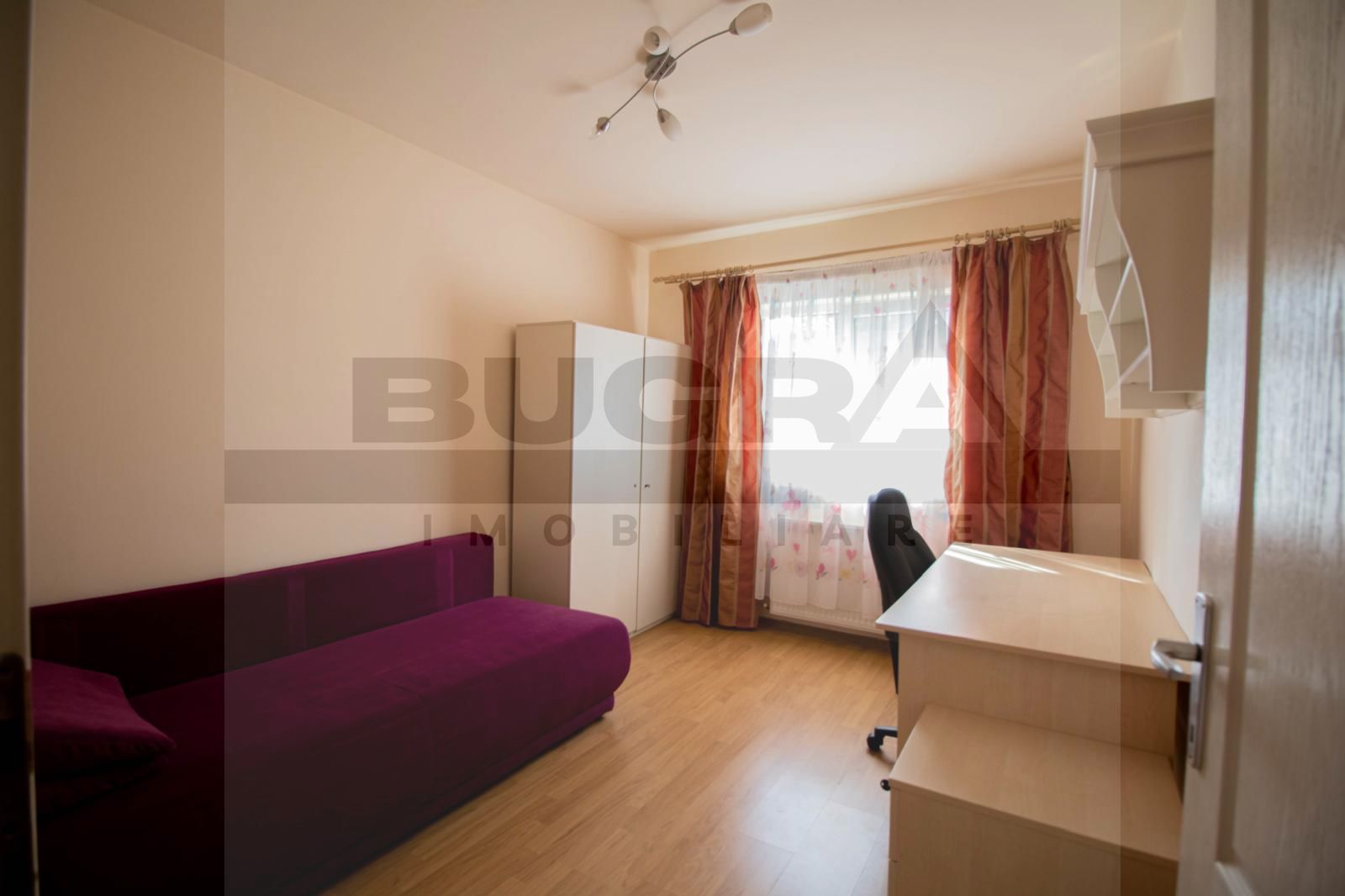 Apartament 3 camere decomandat, centrala proprie, zona UMF - Poză 4