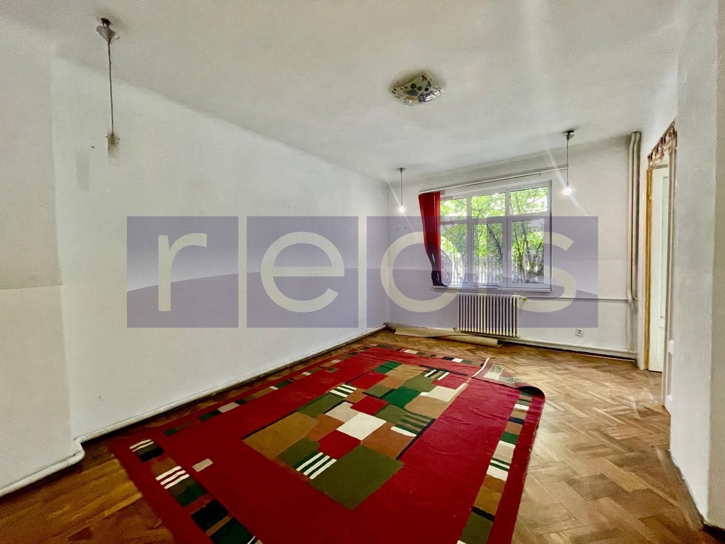 VANZARE VILA INTERBELICA VATRA LUMINOASA NECESITA RENOVARE CURTE PROPRIE - Poză 2