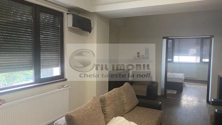 Apartament 4 Camere + Loc de parcare- Zona Tatarasi- 675 Euro - Poză 2