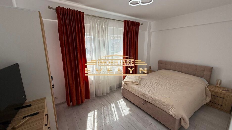 Apartament 3 camere de vânzare – Zona Pod de Piatra (Magazin Piticot) - Poză 6