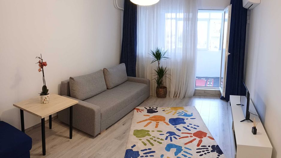 APARTAMENT CU LOC PARCARE ZONA PIATA MUNCII - Poză 1