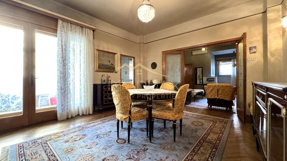 Masterpiece villa D+P+1+M***8 camere *** Garaj // Primăverii - Poză 8