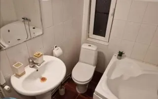 VANZARE  2  APARTAMENTE INDEPENDENTE  INTR-O VILA RENOVATA -144 mp - UNIRII - Poză 12