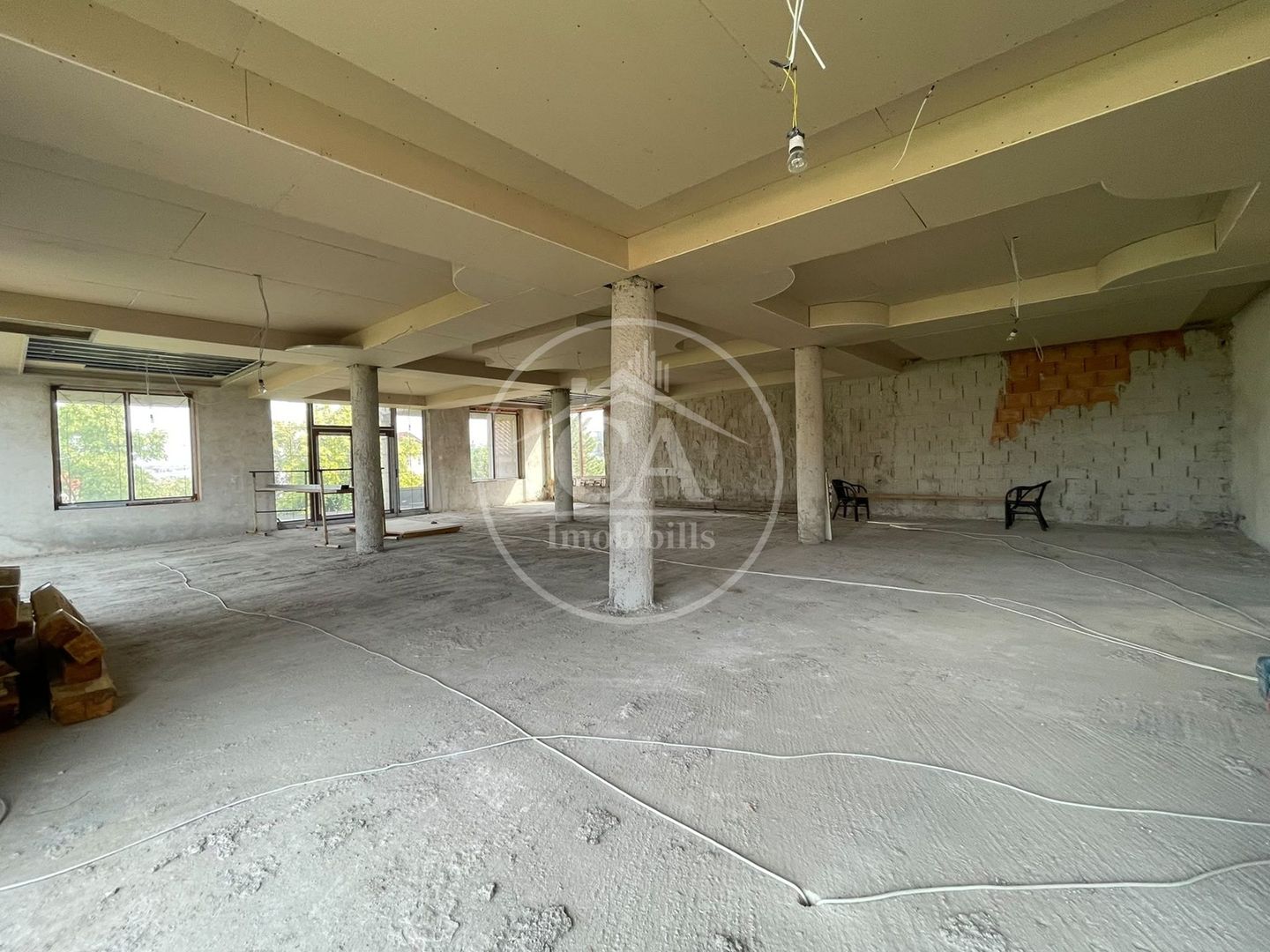 Proprietate speciala de inchiriat D+P+E+M in Calea Aradului, Oradea - Poză 1