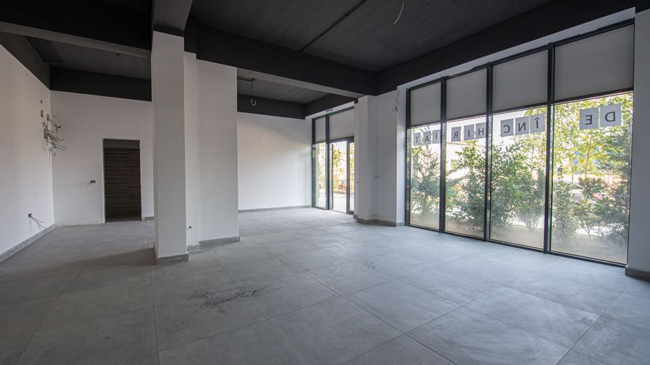 Spatiu comercial de inchiriat 86mp cu vitrina Militari - Poză 8
