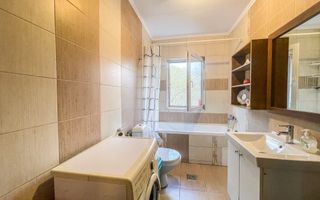 Etaj intermediar - 2 camere decomandate - zona linistita - bloc nou - Poză 4