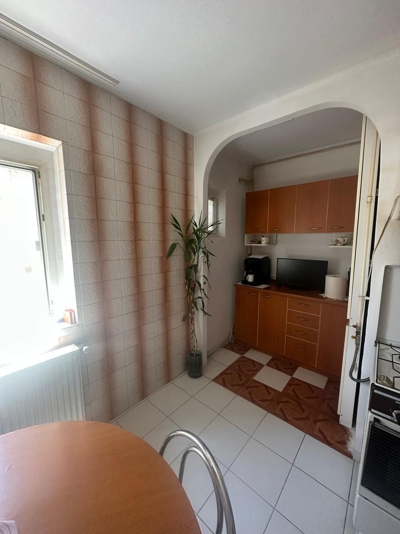 Apartament 3 Camere decomandat,langa Parcul Tineretului,,Sun Plaza - Poză 3