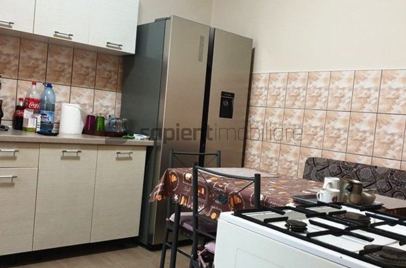 Casa cu 3 cam.in zona ultracentrala - Poză 3