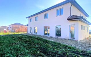 Duplex , 118 mp utili,teren 300 mp –  Sura Mica - Poză 4