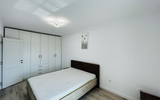 Apartament modern de vanzare - 2 camere, balcon si loc de parcare - Poză 6