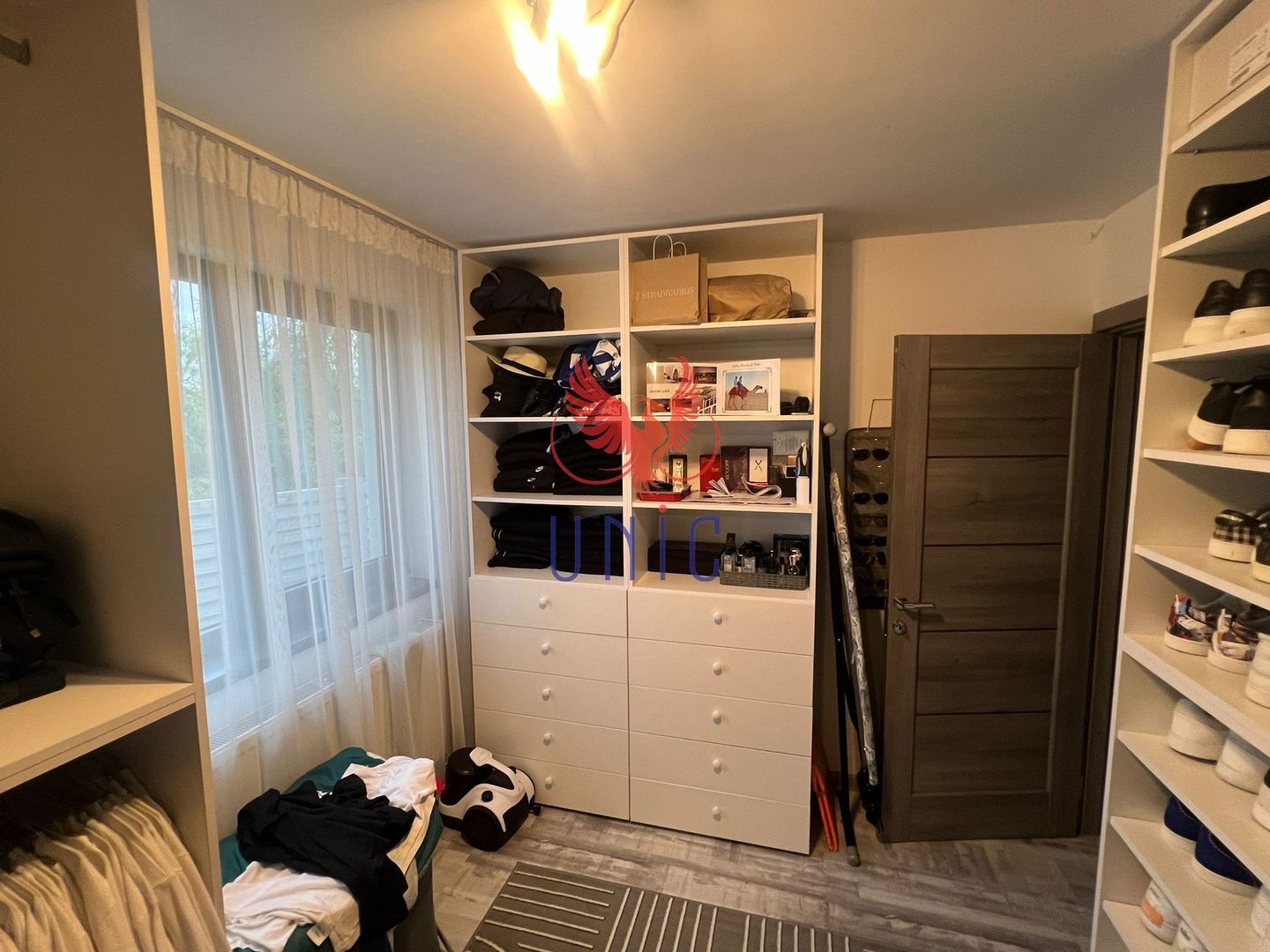 Casa de lux , zona  rezidentiala Popoveni - Poză 7