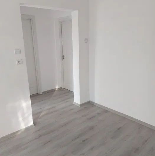 Apartament 2 camere - Poză 1